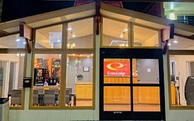 Econo Lodge Inn & Suites Winnemucca
